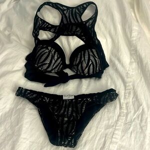 Beach Bunny Live Wire Black and Holographic Bikini size M